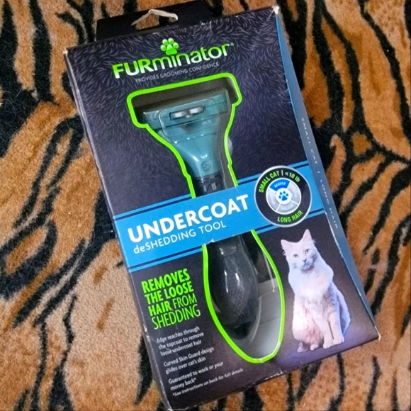 FURminator Blue and Black Grooming Tool Long Hair Ea. - Picture 1 of 2